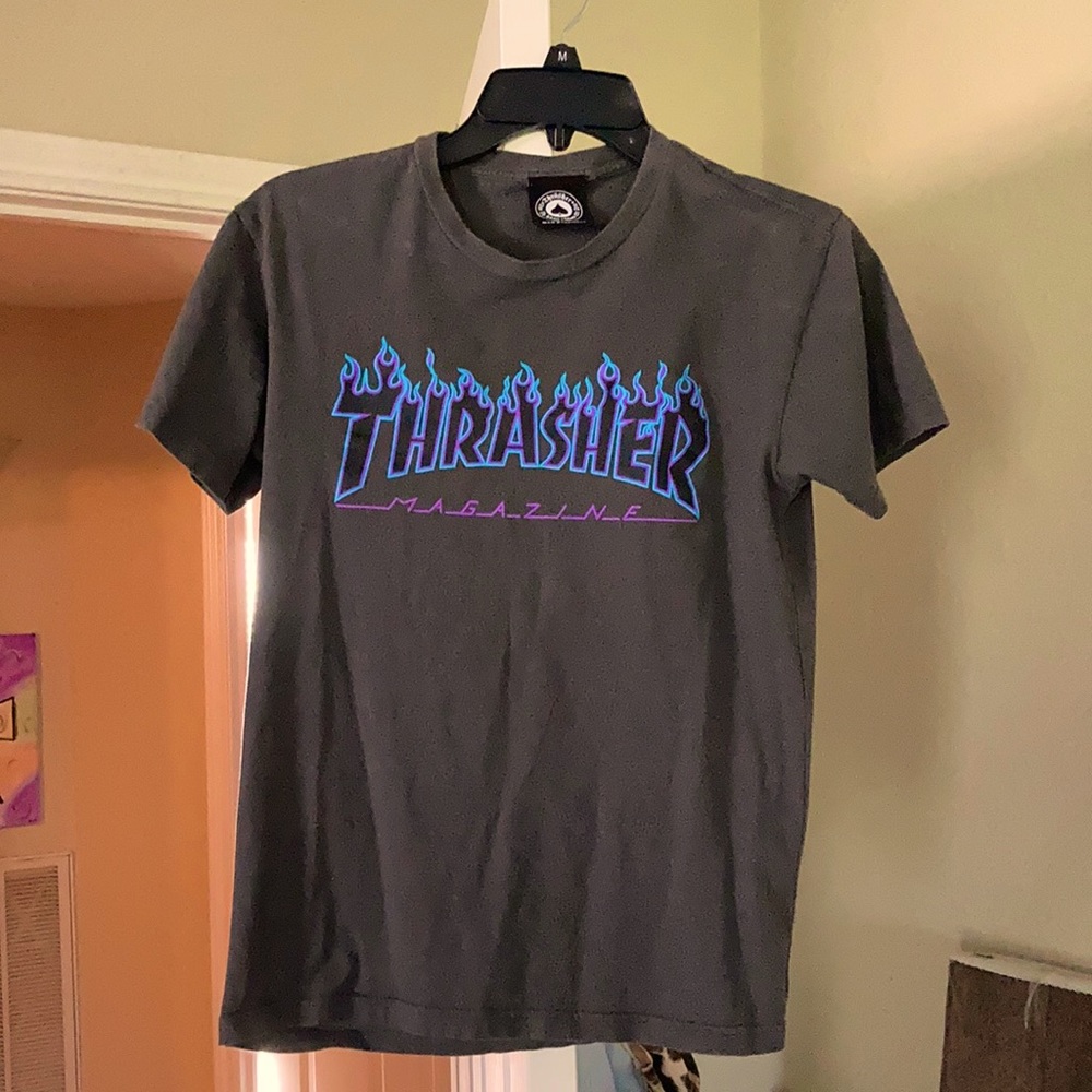 Juniors tshirt